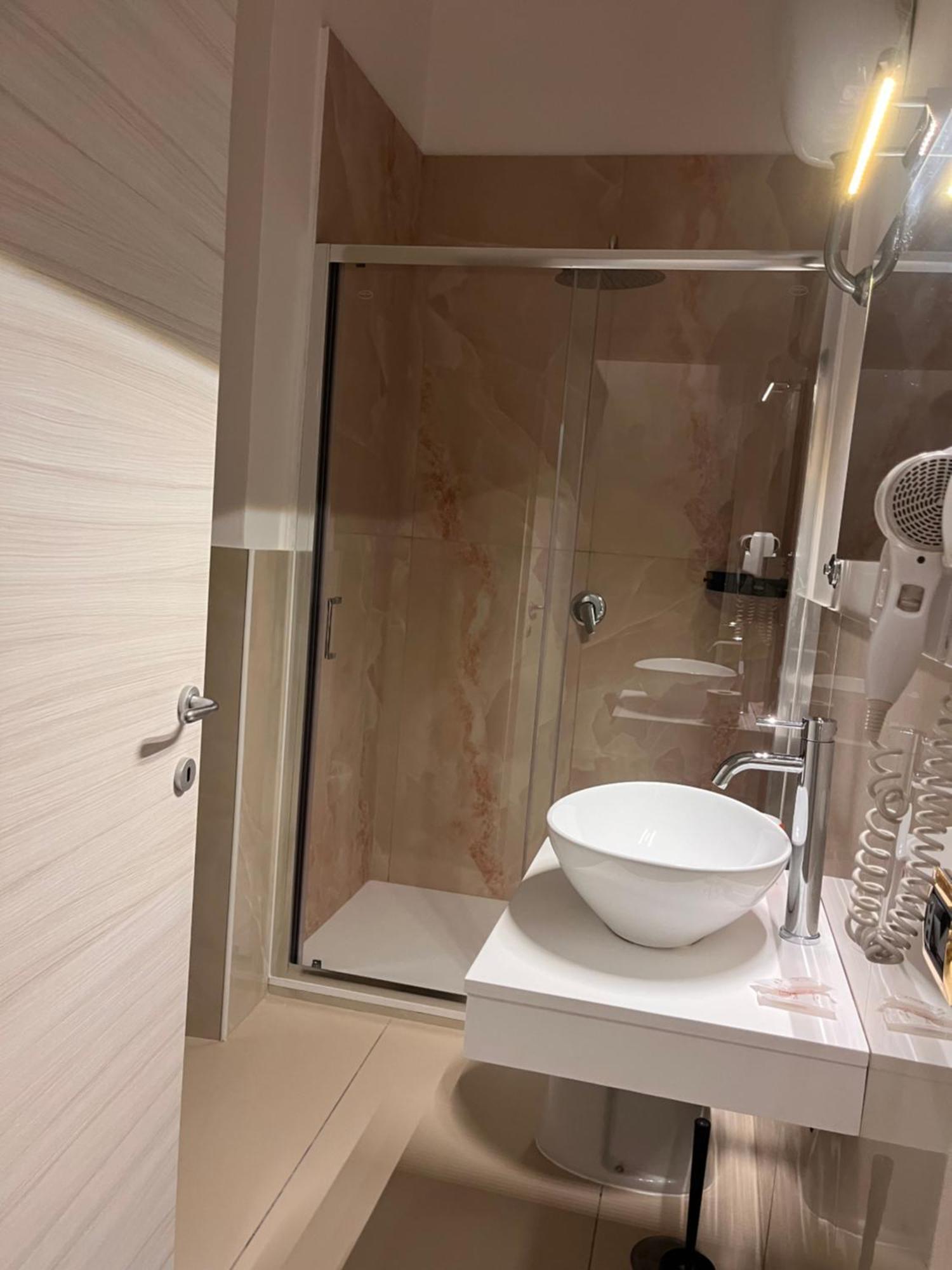 International Hotels Νάπολη Εξωτερικό φωτογραφία